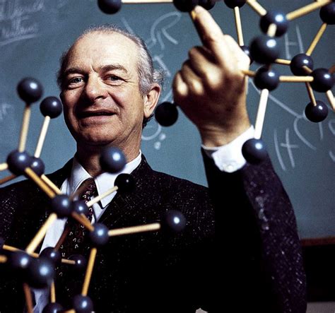 quien fue linus pauling|Linus Pauling 